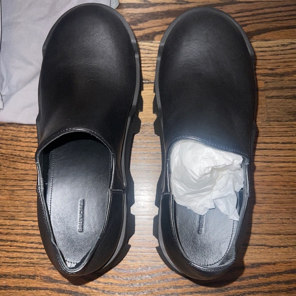 Balenciagia (SOLD) - Picture 4 of 7